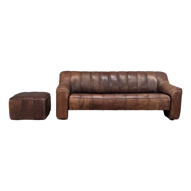 DS44 Three-Seater Sofa with Hocker in Buffalo Leather from de Sede, Set of 2, 1970s For Sale