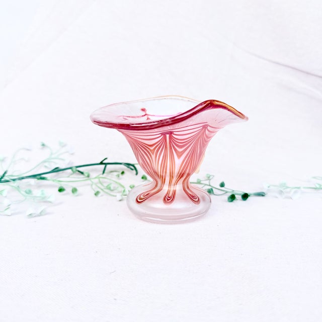 Red Mid-Century Glass Vase with Swirl Design and Bavarian Forest by Eisch, 1993 For Sale - Image 8 of 8