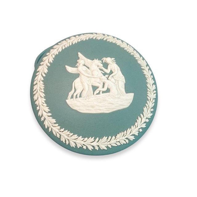 Wedgwood Vintage Wedgwood Green Jasperware Lidded Trinket Box, Made in England For Sale - Image 4 of 4