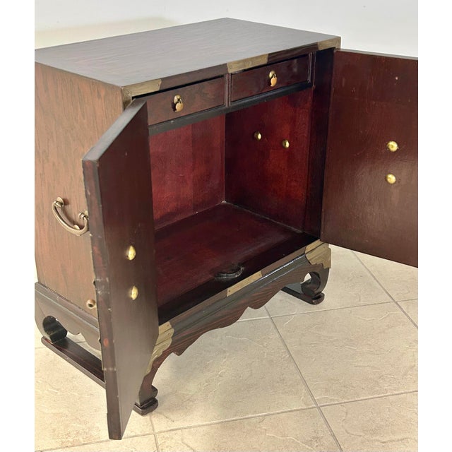 Late 20th Century Late 20th Century Walnut Campaign Chest For Sale - Image 5 of 7