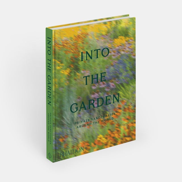 Contemporary Into the Garden: Private Sanctuaries Around the World For Sale - Image 3 of 9