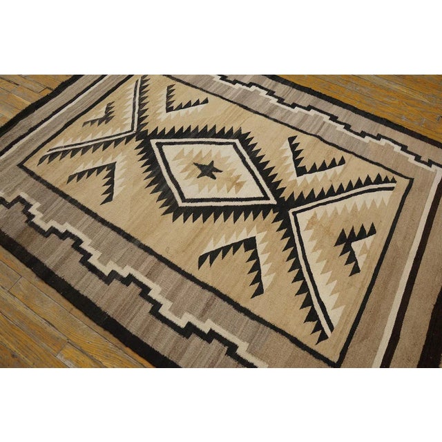 1920s 1920s Beige Medallion Tribal Antique American Navajo Carpet 4'2" X 5'10" Flatweave Wool Rug For Sale - Image 5 of 9