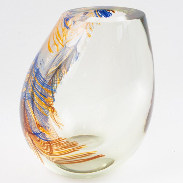 1970s Stephen Smyers Modern Blown Art Glass Vase Abstract Feather Design, circa 1970 For Sale - Image 5 of 16