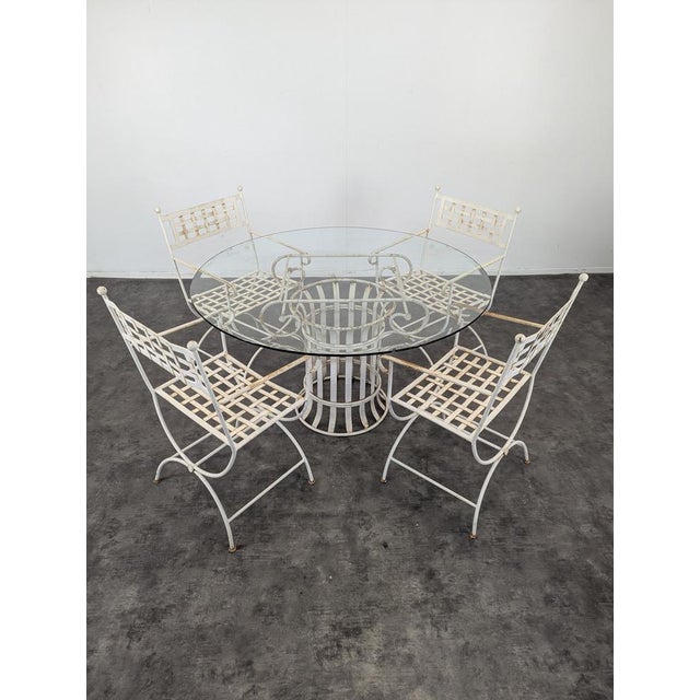 Wrought Iron Garden Table and Chairs, Set of 5, in Very Good conditions.