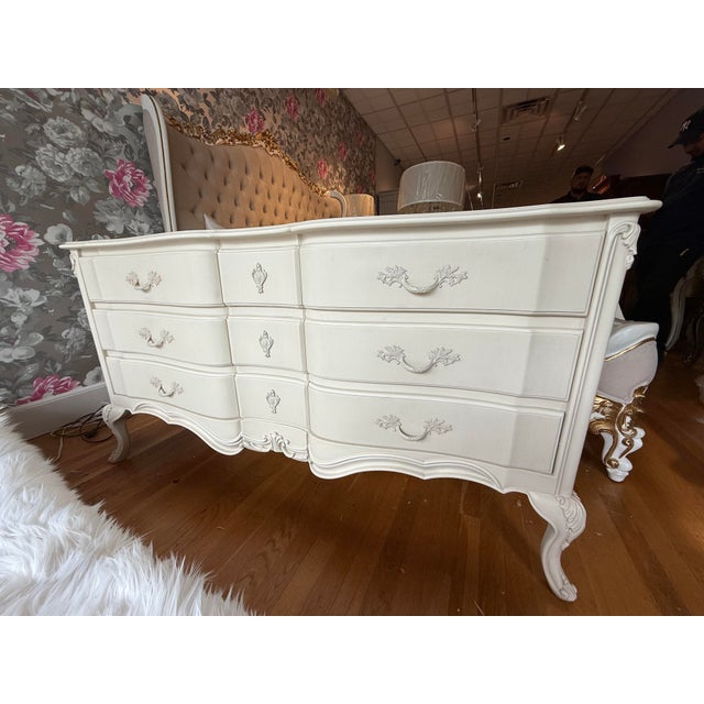 Chateau Shabby Chic Castilian Chest of Drawers – Distressed Ivory and Aged Gray 9-Drawers For Sale - Image 9 of 10