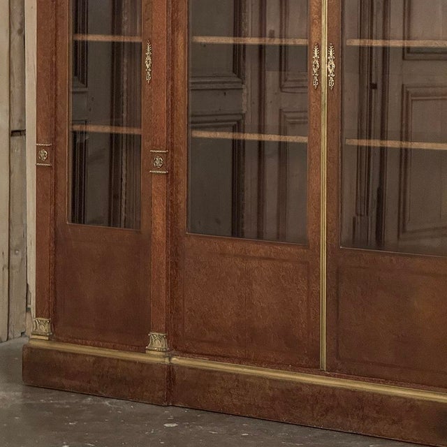 19th Century French Louis XVI Mahogany and Burl Bookcase by Maison Lalande of Paris For Sale - Image 13 of 18