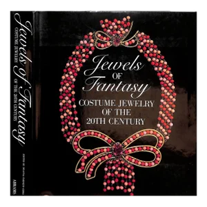 "Jewels of Fantasy: Costume Jewelery of the 20th Century" 1992 Cera, Deanna Farneti