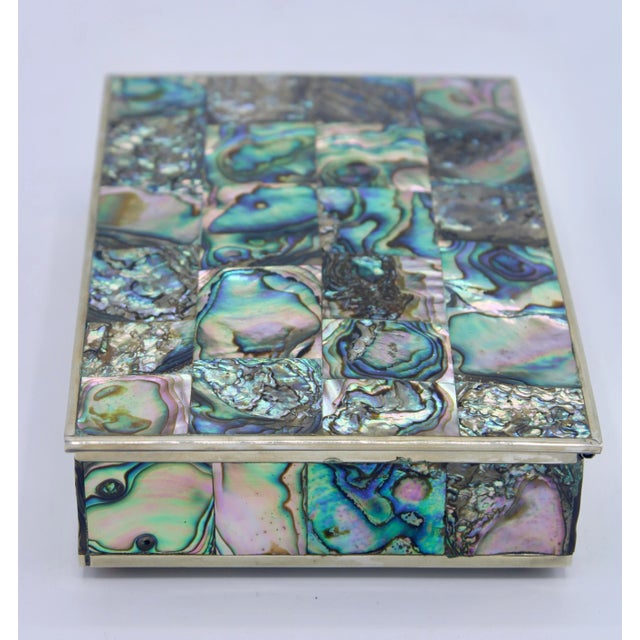 Large Vintage Tessellated Abalone Shell Footed Box For Sale - Image 9 of 12