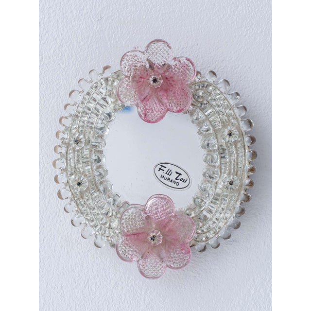 Small Venetian Wall Mirror in Murano Glass with Pink Flowers from Fratelli Tosi, 1970s For Sale - Image 4 of 8