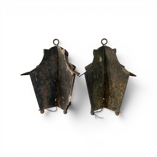 French Provincial 19th Century Pair French Wall Lanterns From Colmar For Sale - Image 3 of 4