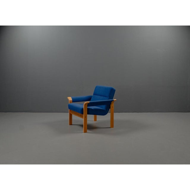 Blue Coffee Table and Armchairs by Rud Thygesen & Johnny Sorensen for Magnus Olesen, 1975, Set of 5 For Sale - Image 8 of 18