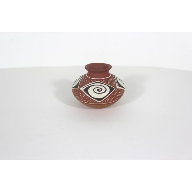Vintage Quibor Lara Folk Art Pottery Vase From Venezuela For Sale - Image 6 of 9