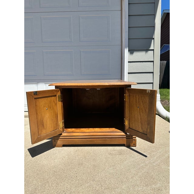 1970s Riverside Furniture 5128-B Solid Wood Pecan Cabinet / End Table – Original Finish, Made in Usa, Can Be Sold Alone or as a Set. For Sale - Image 6 of 11