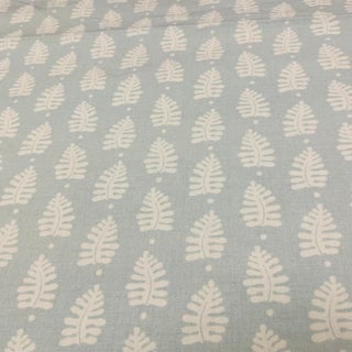 1.87 Yard Thibaut Ferndale Spa Blue Cotton Botanical Print White Drapery Upholstery Fabric For Sale