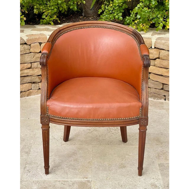 Louis XVI style solid mahogany armchair covered with leather It is in good condition, stable and comfortable. French work,...