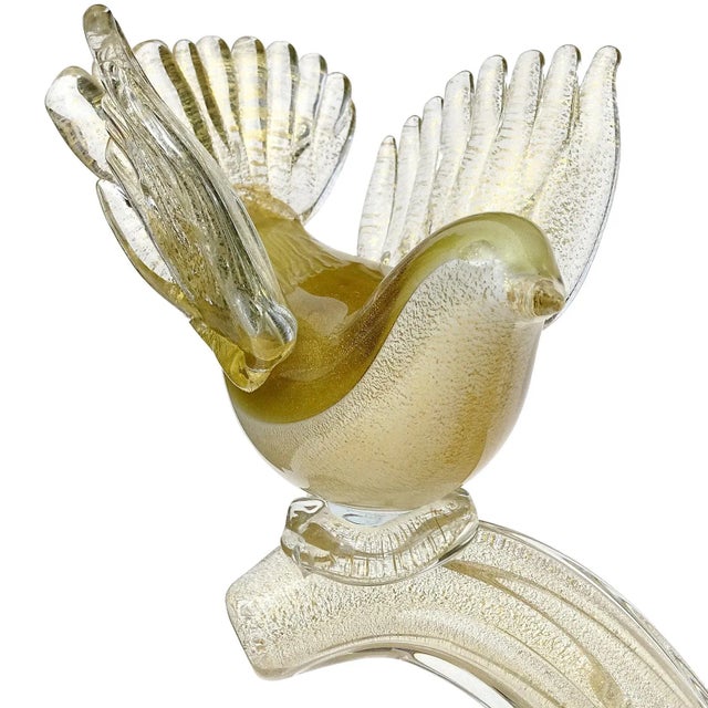 Hollywood Regency Vintage Barbini Murano White Olive Green Gold Flecks Italian Art Glass Birds Centerpiece Sculpture For Sale - Image 3 of 8