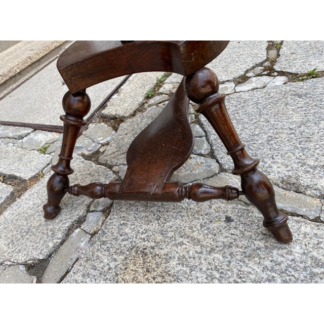 Spinning Wheel in Chestnut For Sale - Image 17 of 18