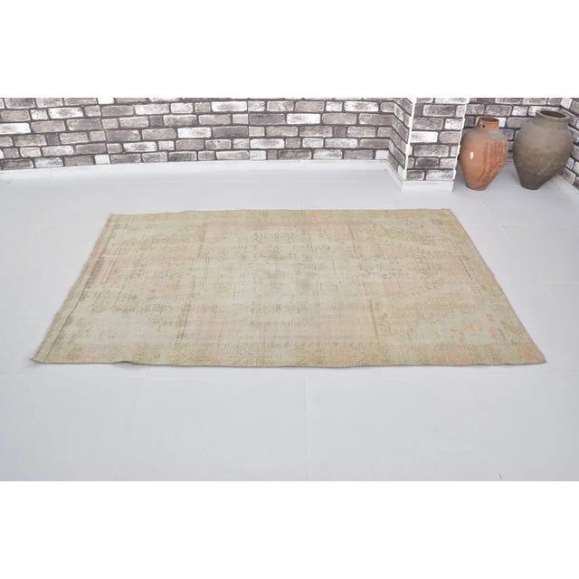 Tan 1960s Oushak Anatolian Tribal Carpet For Sale - Image 8 of 10