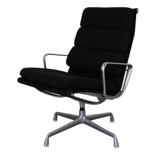 EA 216 Softpad Lounge Chair by Charles & Ray Eames for Herman Miller, 1979 For Sale