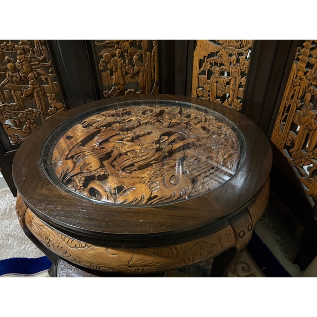 Mid-20th Century Hand-Carved Chinese Low Tea Table Set With 4 Nesting Stools & Matching Folding Screen - 6 Pieces For Sale - Image 12 of 12