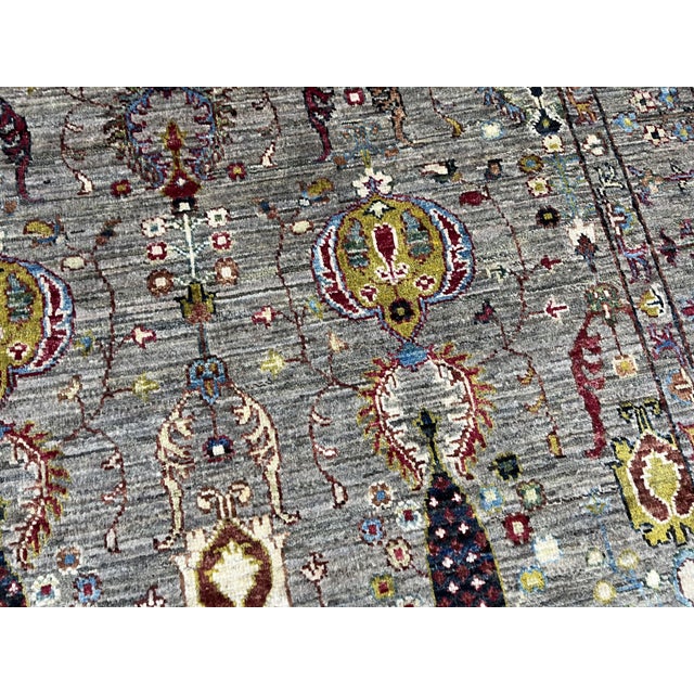 Sultani Pineapple Floral Wool Rug in Gray and Burgundy, 4'10" X 6'5" For Sale - Image 11 of 15