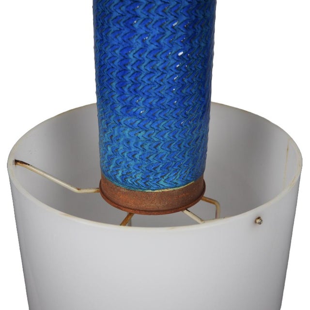1960s Danish Modern Blue Relief Glazed Pendant Lamp by Nils Kähler for Hak, 1960s For Sale - Image 5 of 12