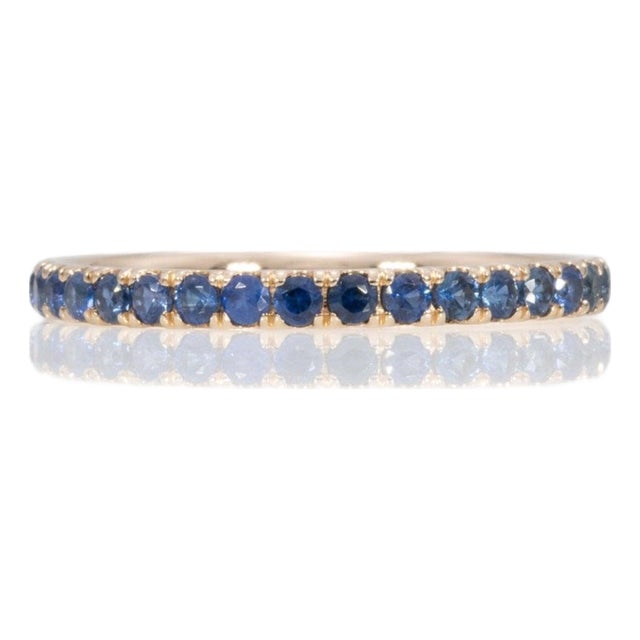 Blue Sapphire Band Ring in Solid 14k Gold - Classic Sapphire Gemstone Band, Size 6.75 For Sale