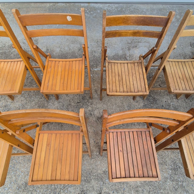 1970s Slatted Wooden Folding Wedding Event Party Chairs, Assembled Set of 10 For Sale - Image 4 of 13