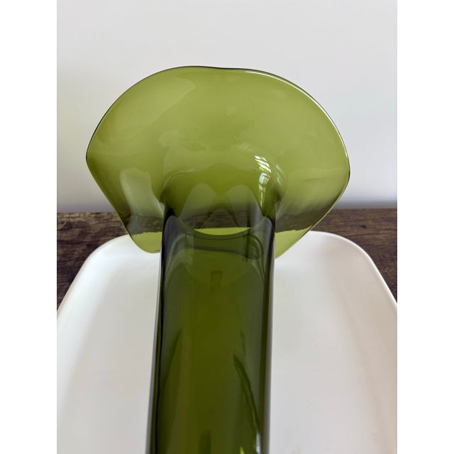 1970s Vintage Mid-Century Modern Trumpet Vase For Sale - Image 5 of 5