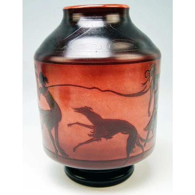 Cameo Vase with Frieze Figurines by Georges de Feure for Daum Frères Nancy, 1920s For Sale - Image 3 of 11