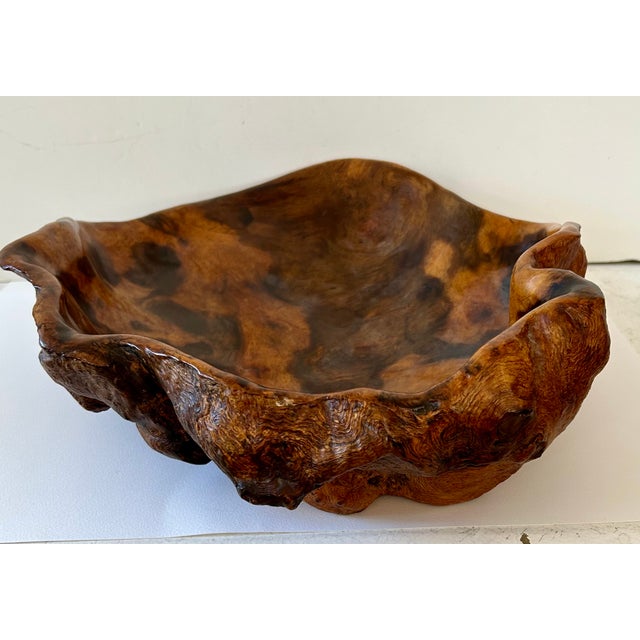 Mid-Century Modern 1980s Mid-Century Modern Frank Treuting Beautiful Large Carved Burl Wood Bowl Fully Signed For Sale - Image 3 of 7