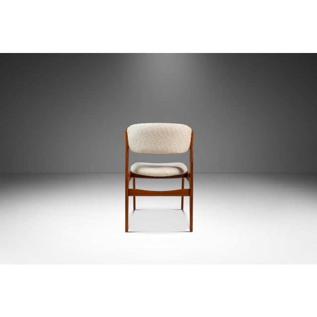 Set of 6 Danish Modern Sculptural Dining Chairs in Teak & Bouclé Attributed to Benny Linden for Benny Linden Designs, Thailand, Circa 1970s For Sale - Image 4 of 18