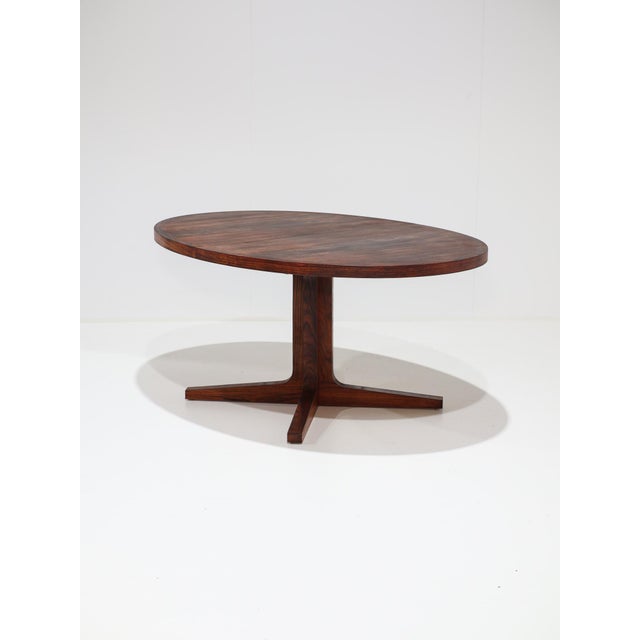 Dyrlund Oval Extendable Dining Table in Kingwood from Dyrlund, Denmark, 1960s For Sale - Image 4 of 17