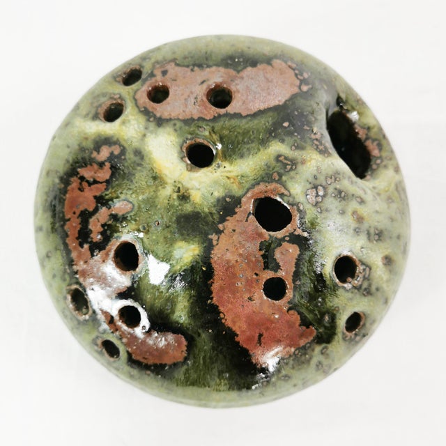Organic Ceramic Ikebana Vase by Erik Græser, Denmark, 1960s For Sale - Image 8 of 9
