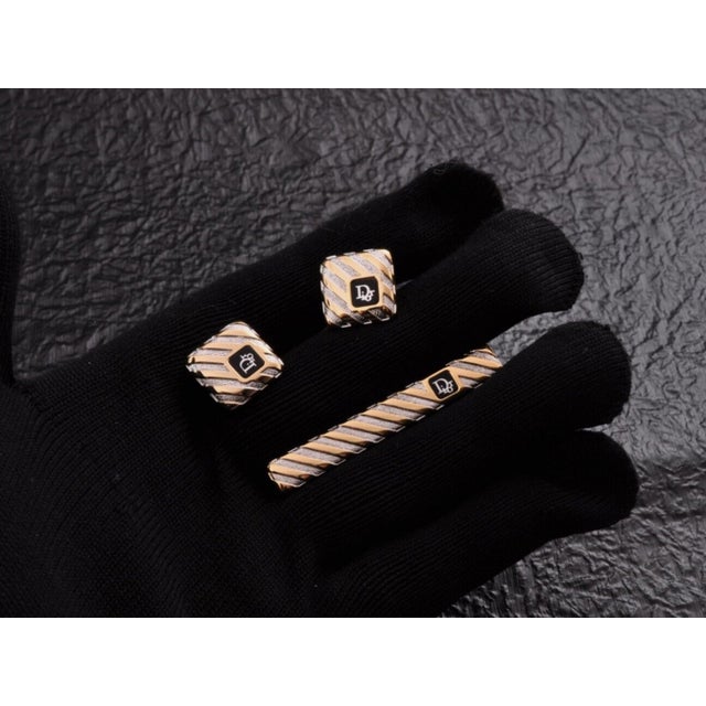 Vintage Christian Dior Gold Plate & Onyx Cufflinks Circa 1990 In Original Case For Sale - Image 17 of 18