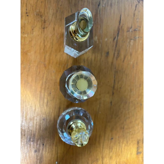 Hollywood Regency Set of 3 Vintage Cut Crystal & Gold Perfume Bottles With Cut Crystal Stoppers For Sale - Image 3 of 7