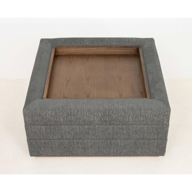 Late 20th Century Vanguard Boyden Gray Linen Upholstered Ottoman For Sale - Image 5 of 7