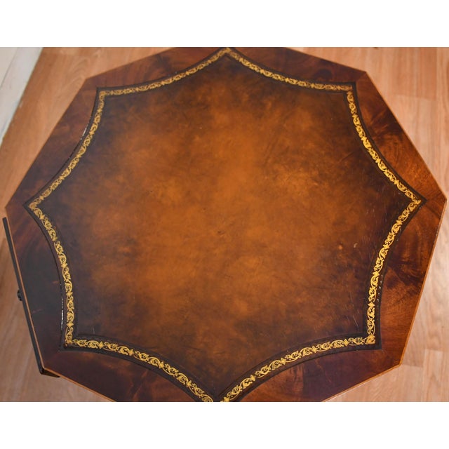 1930s Antique Weiman English Regency Mahogany Leather Top Side Table End Accent Table For Sale - Image 17 of 17