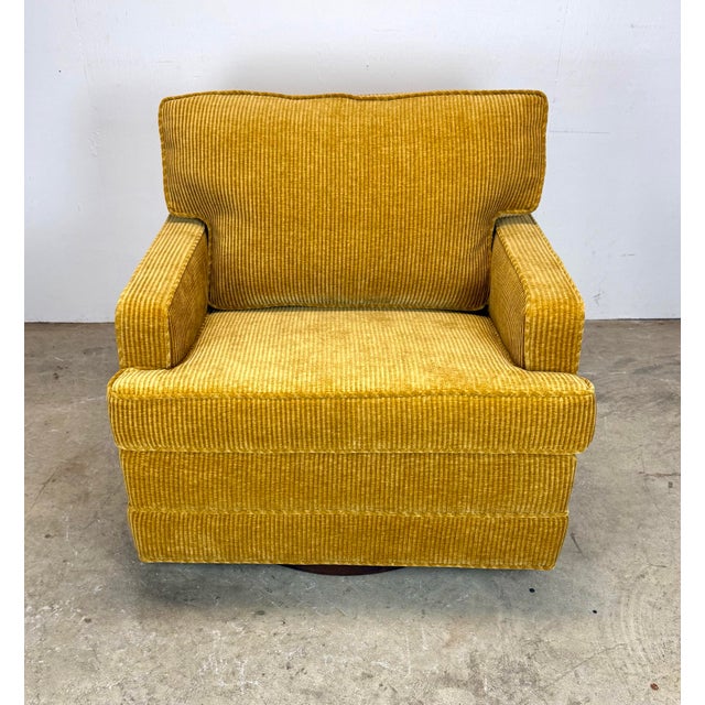 1960s 1960’s Mid Century Modern Milo Baughman Style Swivel Lounge Chair in Corduroy Restored For Sale - Image 5 of 12