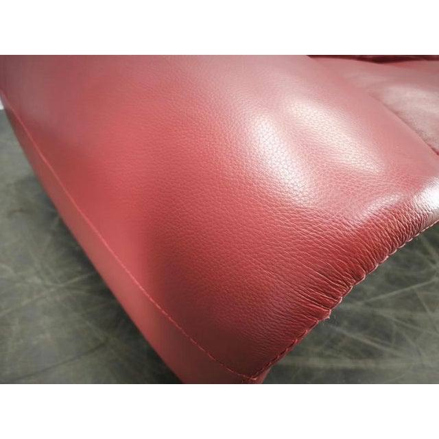 Postmodern Italian Red Leather Sofa by Divanotti, Postmodern, 1990s For Sale - Image 3 of 18