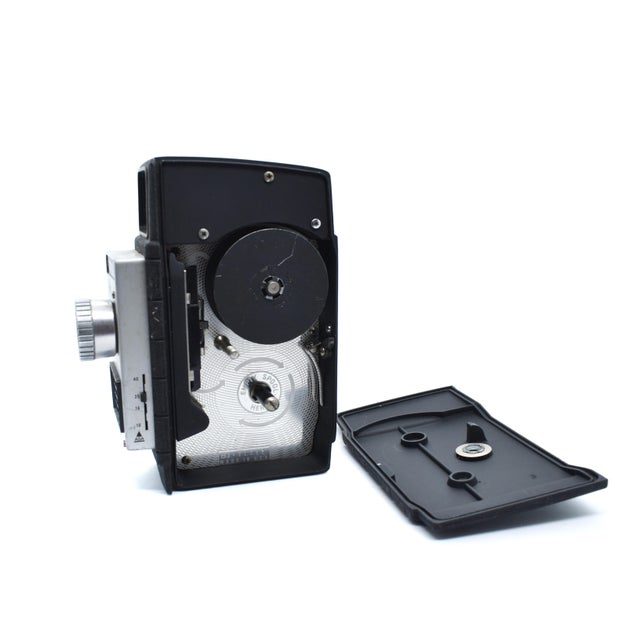 Vintage Bell & Howell Electric Eye 8mm Movie Camera Model Bj Serial Usa For Sale - Image 9 of 9