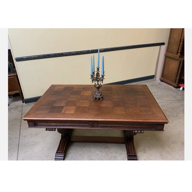 Age: circa 1945 Wood type: solid oak, veneered tabletop Condition: very good, meticulously maintained, and ready-to-use...