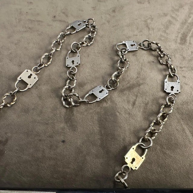 Black 1980s Iconic Venetian Padlocks Shoulder Bag by Roberta Di Camerino For Sale - Image 8 of 8