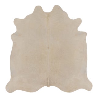 Rug & Kilim’s Large Cowhide Rug in Cream White Tones Rug & Kilim Website Title: Rug & Kilim’s Large Cowhide Rug in Cream White Tones For Sale