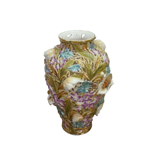 Victorian Antique Art Nouveau Hungarian Zsolnay Tádé Sikorski Openwork Floral Mallow Vases For Sale - Image 3 of 18