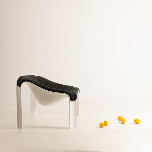 F300 Armchairs by Pierre Paulin for Artifort, 1964, Set of 2 For Sale - Image 3 of 12