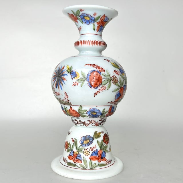Chinoiserie 18th Century Enamel Painted Chinoiserie Opalescent Glass Vase For Sale - Image 3 of 6