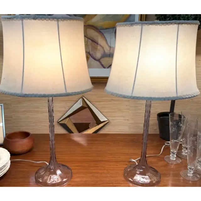 Art Deco French Crystal Cut Glass Lamps in a Lavender Amethyst Color For Sale In New York - Image 6 of 7