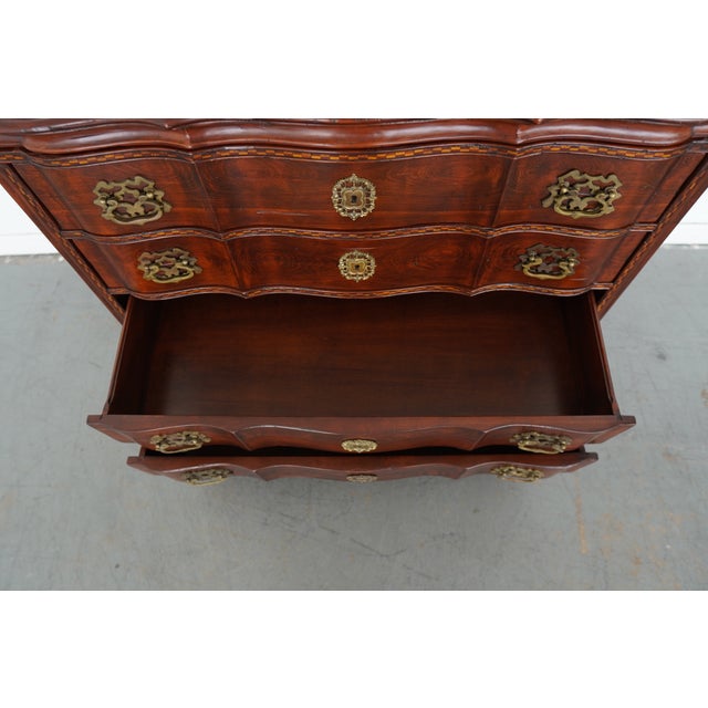 Vintage Louis XV–Style Bombe Chest For Sale - Image 12 of 15