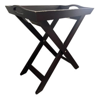 1980s Dark Wood Folding Butler Tray Table Woven Bamboo Inlay Removable Serving Tray For Sale